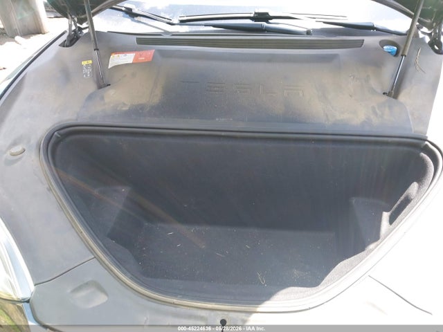 45224636 :رقم المزاد ، 5YJSA1E29HF204606 vin ، 2017 Tesla Model S مزاد بيع