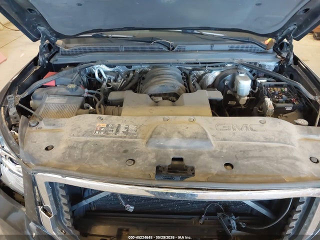 45224648 :رقم المزاد ، 1GKS2HKJ6GR182854 vin ، 2016 Gmc Yukon Xl Denali مزاد بيع