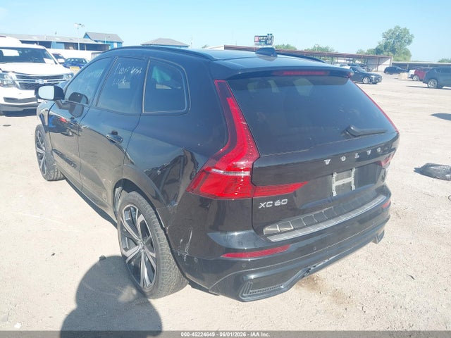 Продаж на аукціоні авто 2022 Volvo Xc60 B5 R-design, vin: YV4L12DM5N1081806, номер лоту: 45224649