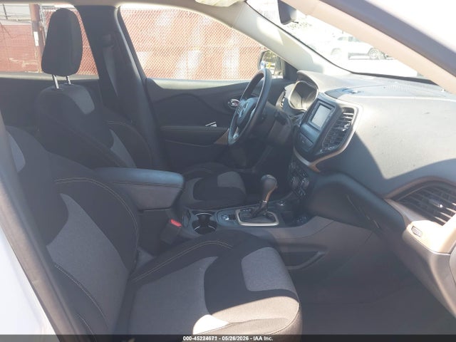 Продажа на аукционе авто 2018 Jeep Cherokee Latitude 4x4, vin: 1C4PJMCB0JD528535, номер лота: 45224671