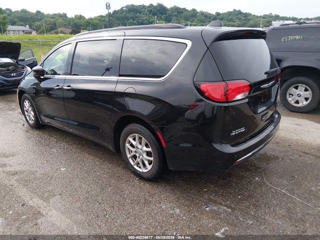 Продажа на аукционе авто 2017 Chrysler Pacifica Touring Plus, vin: 2C4RC1BG4HR769956, номер лота: 45224677