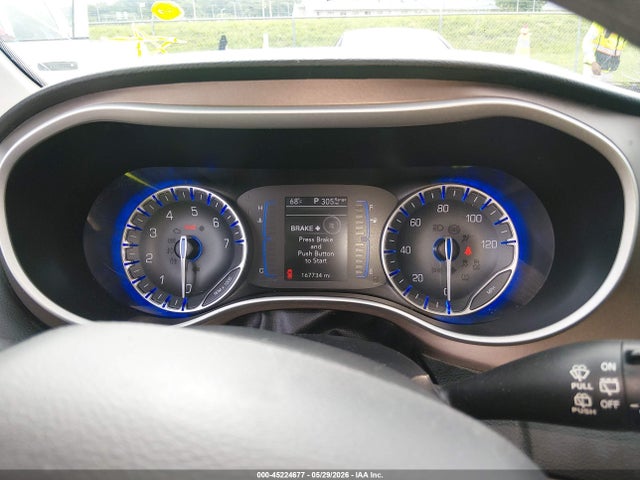 Продажа на аукционе авто 2017 Chrysler Pacifica Touring Plus, vin: 2C4RC1BG4HR769956, номер лота: 45224677
