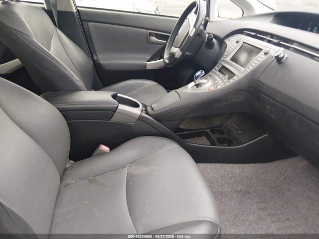 45224685 :رقم المزاد ، JTDKN3DU4F1875755 vin ، 2015 Toyota Prius Four مزاد بيع