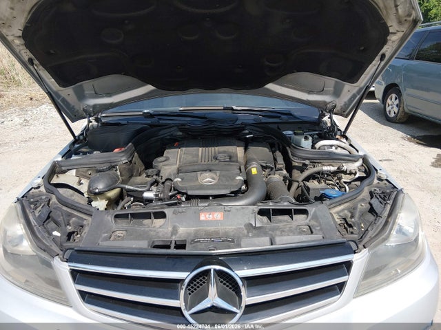 45224704 :رقم المزاد ، WDDGF4HB0EG223394 vin ، 2014 Mercedes-benz C 250 Sport مزاد بيع