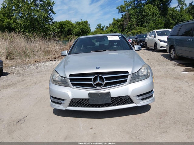45224704 :رقم المزاد ، WDDGF4HB0EG223394 vin ، 2014 Mercedes-benz C 250 Sport مزاد بيع