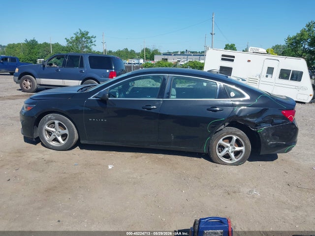 1G1ZB5STXHF225968 Chevrolet MALIBU LS