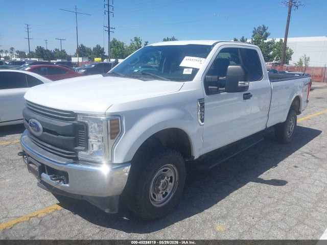Ford F-350 Xl 2019 1FT8X3B6XKEE37737 Image 2
