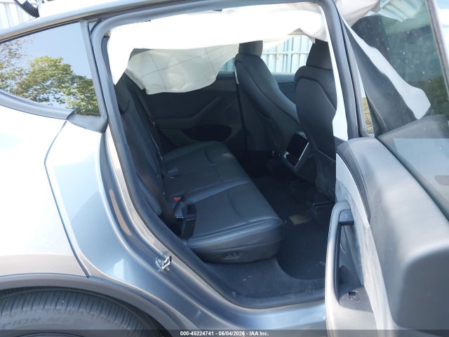 Продажа на аукционе авто 2026 Tesla Model Y All-wheel Drive/long Range Launch Series/premium All-wheel Drive, vin: 7SAYGDEE2TA392723, номер лота: 45224741