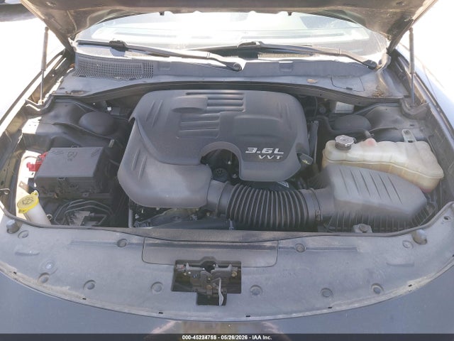 2C3CDXBG8LH138054 Dodge Charger Sxt Rwd