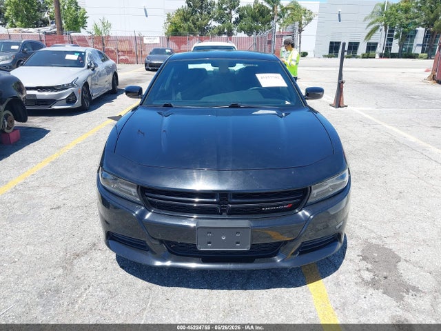 2C3CDXBG8LH138054 Dodge Charger Sxt Rwd