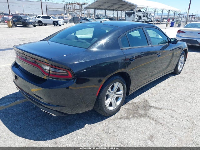 2C3CDXBG8LH138054 Dodge Charger Sxt Rwd