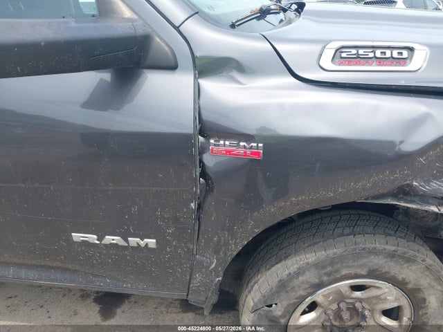 Aukcja sprzedaży 2019 Ram 2500 Tradesman  4x4 8' Box, vin: 3C6MR5AJ7KG677239, numer aukcji: 45224800