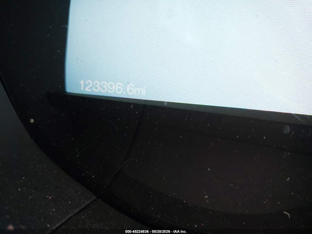 3FA6P0HDXHR242311 Ford FUSION SE