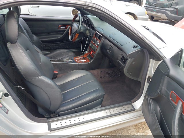 Aukcja sprzedaży 2004 Mercedes-benz Slk 320, vin: WDBKK65F94F300477, numer aukcji: 45224847