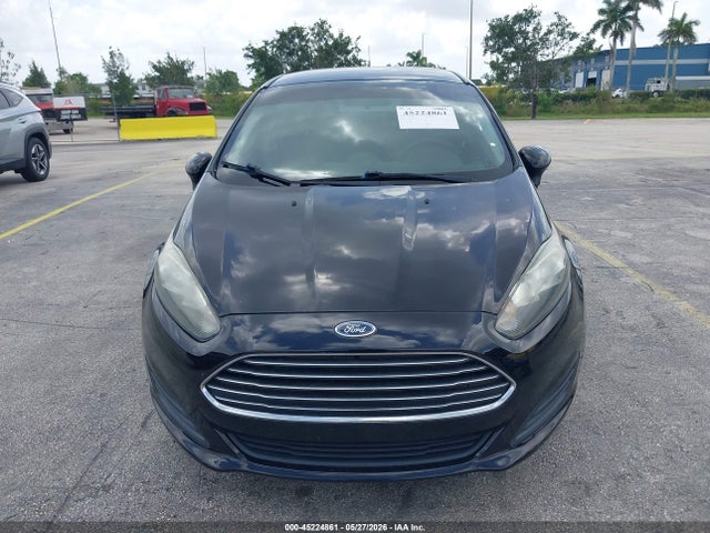 45224861 :رقم المزاد ، 3FADP4BJ8GM153412 vin ، 2016 Ford Fiesta Se مزاد بيع