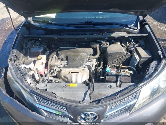 45224889 :رقم المزاد ، 2T3RFREV3FW302157 vin ، 2015 Toyota Rav4 Xle مزاد بيع