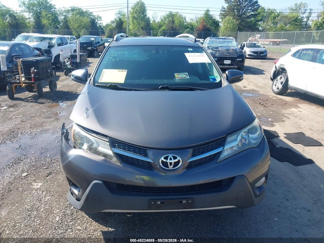 45224889 :رقم المزاد ، 2T3RFREV3FW302157 vin ، 2015 Toyota Rav4 Xle مزاد بيع