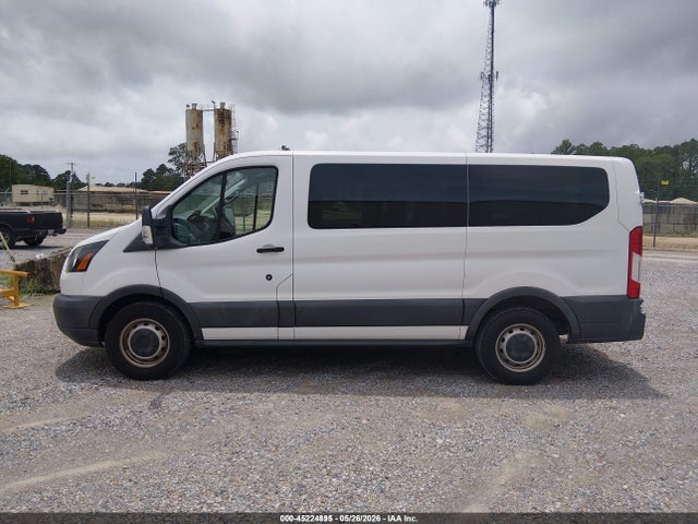 1FMZK1ZM7JKB35989 Ford Transit-150 Xl