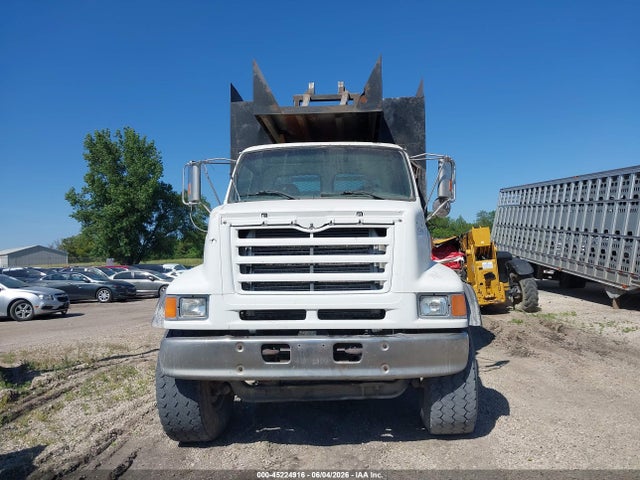 Auction sale of the 2000 Sterling Truck Lt 9500, vin: 2FZNEWEB8YAH04036, lot number: 45224916
