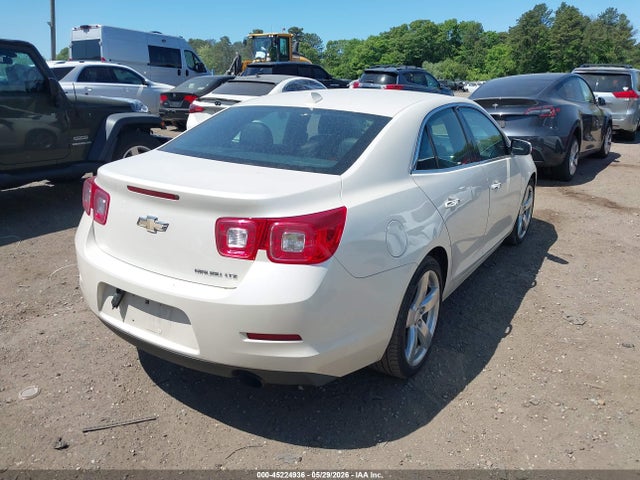 2013 Chevrolet Malibu 2lz მანქანა იყიდება აუქციონზე, vin: 1G11J5SX8DF349783, აუქციონის ნომერი: 45224936