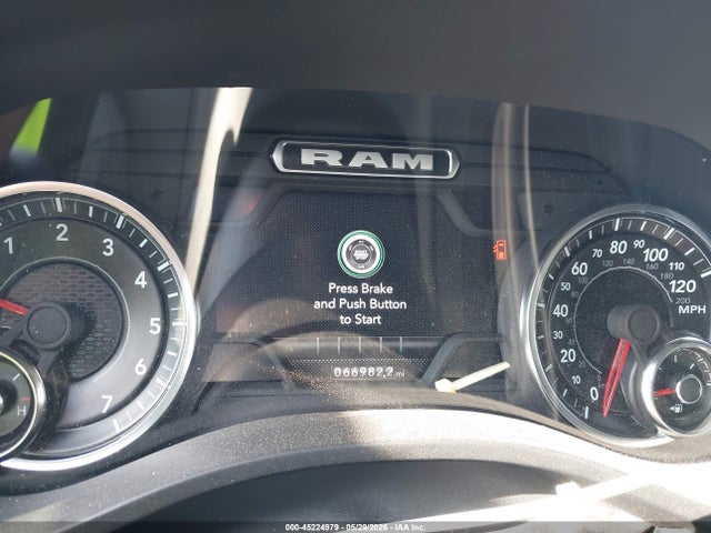 45224979 :رقم المزاد ، 1C6SRFFTXPN594040 vin ، 2023 Ram 1500 Lone Star  4x4 5'7 Box مزاد بيع