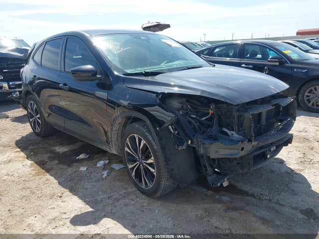 Auction sale of the 2022 Ford Escape Se, vin: 1FMCU0G69NUB38174, lot number: 45224990