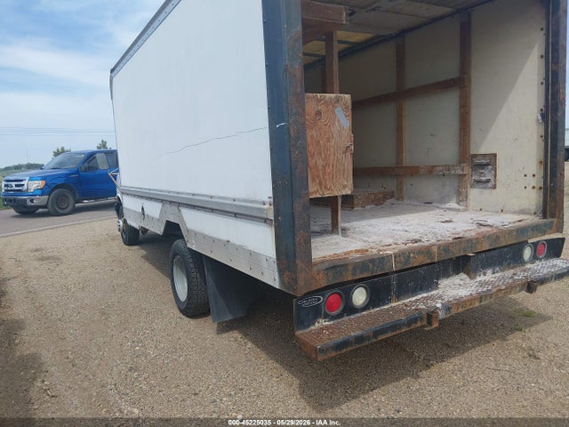2004 Chevrolet Express Cutaway Base W/c7l/c7n მანქანა იყიდება აუქციონზე, vin: 1GBJG31U641222582, აუქციონის ნომერი: 45225035