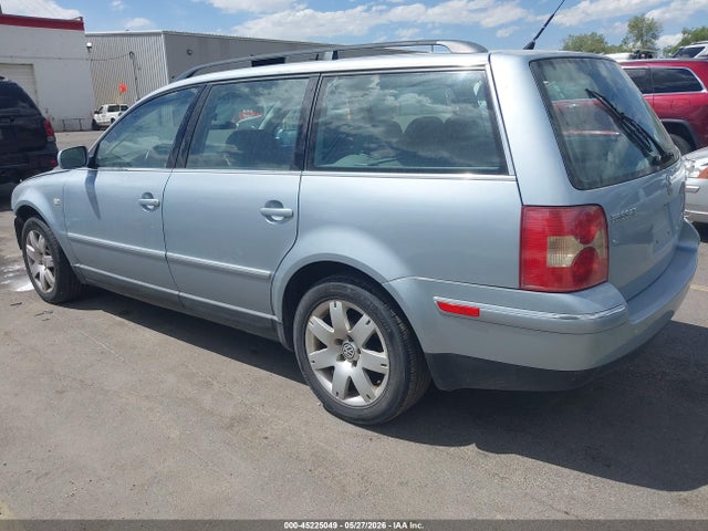 Продажа на аукционе авто 2001 Volkswagen Passat Glx, vin: WVWWH63BX1E263880, номер лота: 45225049
