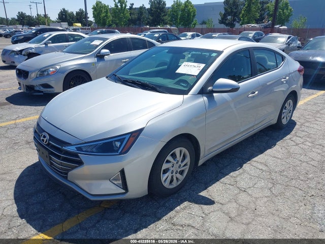 Hyundai ELANTRA SE 2019 5NPD74LFXKH495933 Image 2