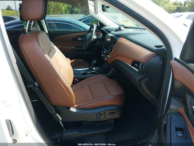 45225124 :رقم المزاد ، 1GNERNKW1LJ141384 vin ، 2020 Chevrolet Traverse Fwd High Country مزاد بيع