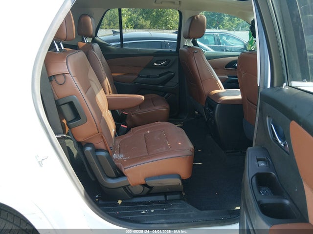 45225124 :رقم المزاد ، 1GNERNKW1LJ141384 vin ، 2020 Chevrolet Traverse Fwd High Country مزاد بيع