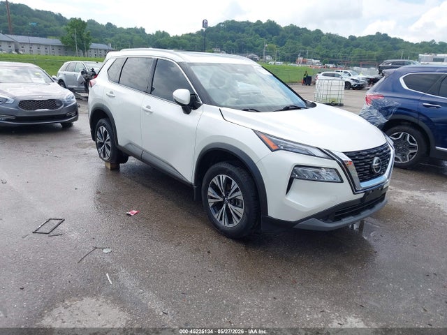 45225134 :رقم المزاد ، JN8AT3BB0MW231385 vin ، 2021 Nissan Rogue Sv Intelligent Awd مزاد بيع