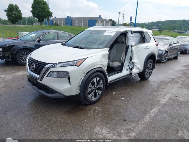 45225134 :رقم المزاد ، JN8AT3BB0MW231385 vin ، 2021 Nissan Rogue Sv Intelligent Awd مزاد بيع