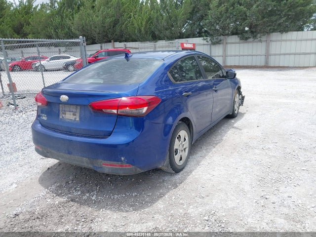 KIA FORTE LX 2017 3KPFK4A77HE074963 Image 4