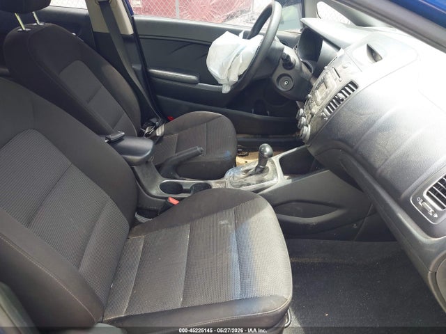 KIA FORTE LX 2017 3KPFK4A77HE074963 Image 5