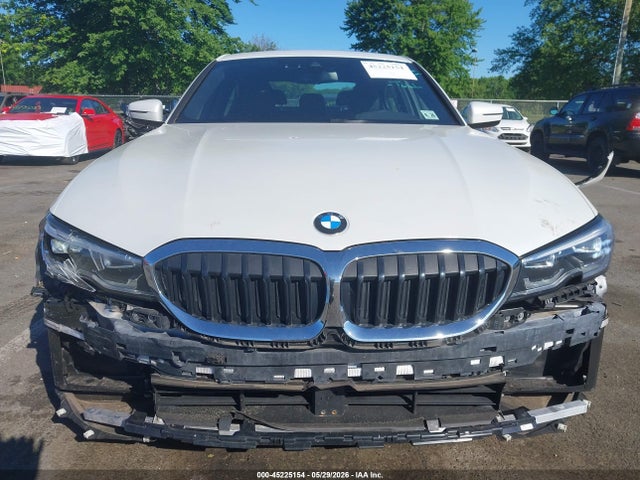 Продаж на аукціоні авто 2021 Bmw 330i Xdrive, vin: 3MW5R7J00M8B98994, номер лоту: 45225154