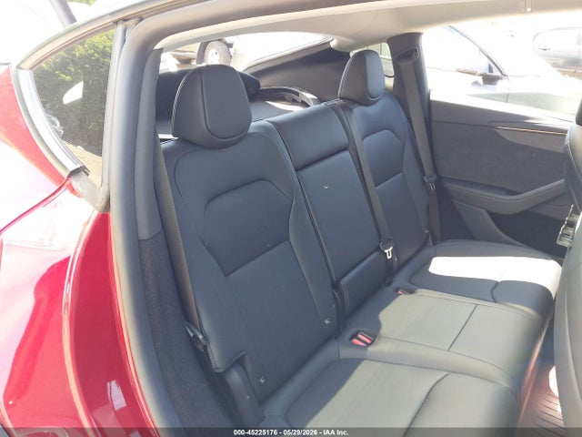 Продаж на аукціоні авто 2026 Tesla Model Y All-wheel Drive/long Range Launch Series/premium All-wheel Drive, vin: 7SAYGDEE2TF515732, номер лоту: 45225176