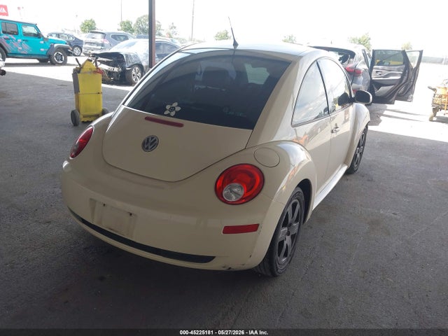 45225181 :رقم المزاد ، 3VWRW31C56M409999 vin ، 2006 Volkswagen New Beetle 2.5/2.5 (a6) مزاد بيع