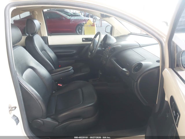 45225181 :رقم المزاد ، 3VWRW31C56M409999 vin ، 2006 Volkswagen New Beetle 2.5/2.5 (a6) مزاد بيع