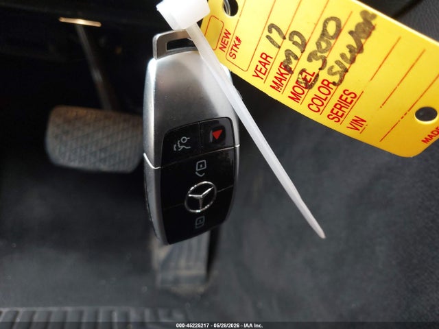 2017 Mercedes-benz E 300 4matic მანქანა იყიდება აუქციონზე, vin: WDDZF4KB4HA030254, აუქციონის ნომერი: 45225217