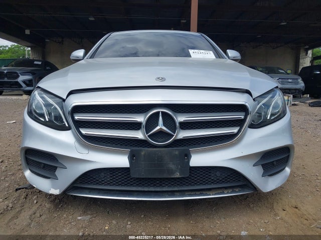 2017 Mercedes-benz E 300 4matic მანქანა იყიდება აუქციონზე, vin: WDDZF4KB4HA030254, აუქციონის ნომერი: 45225217