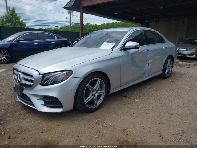 2017 Mercedes-benz E 300 4matic მანქანა იყიდება აუქციონზე, vin: WDDZF4KB4HA030254, აუქციონის ნომერი: 45225217