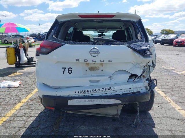 5N1BT3AA4SC781644 Nissan Rogue S Fwd