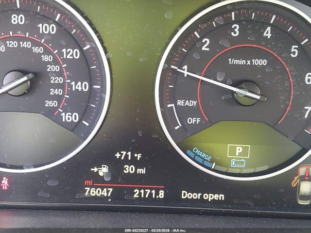 BMW 330e Iperformance 2017 WBA8E1C55HK480048 Image 16