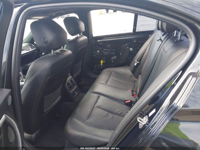 BMW 330e Iperformance 2017 WBA8E1C55HK480048 Image 8