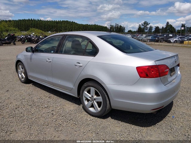 45225260 :رقم المزاد ، 3VW3L7AJ4CM346085 vin ، 2012 Volkswagen Jetta 2.0l Tdi مزاد بيع