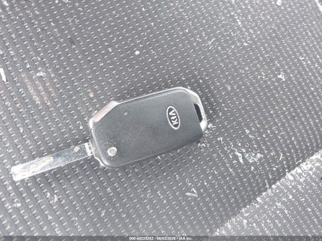 Продажа на аукционе авто 2020 Kia Forte Lxs, vin: 3KPF24ADXLE183142, номер лота: 45225282