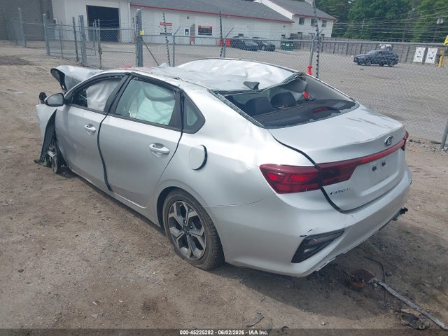 Продажа на аукционе авто 2020 Kia Forte Lxs, vin: 3KPF24ADXLE183142, номер лота: 45225282
