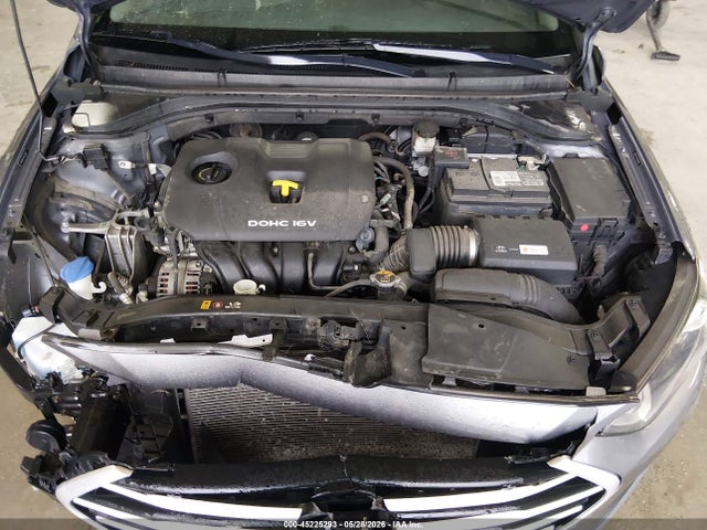 Hyundai ELANTRA SEL 2018 5NPD84LF4JH328558 Image 10