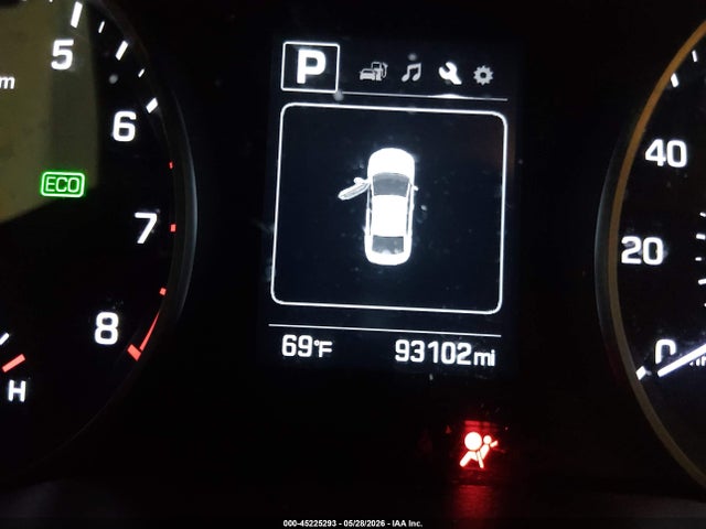 Hyundai ELANTRA SEL 2018 5NPD84LF4JH328558 Image 16